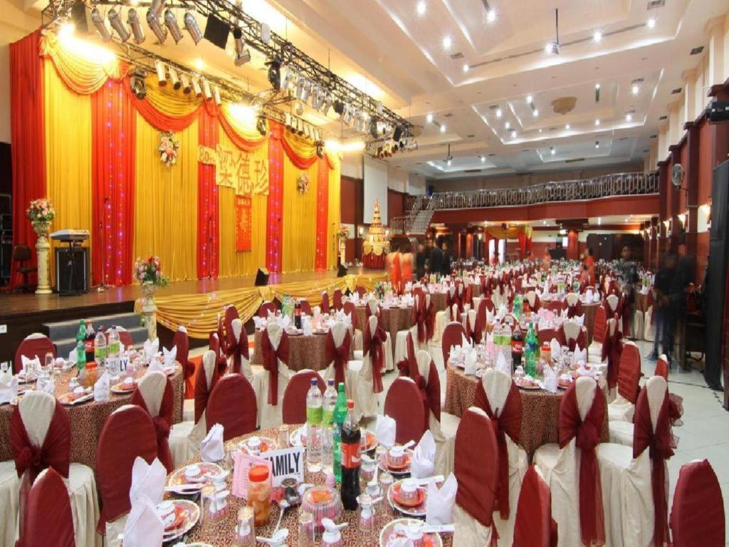 Hotel Tarakan Plaza Εξωτερικό φωτογραφία