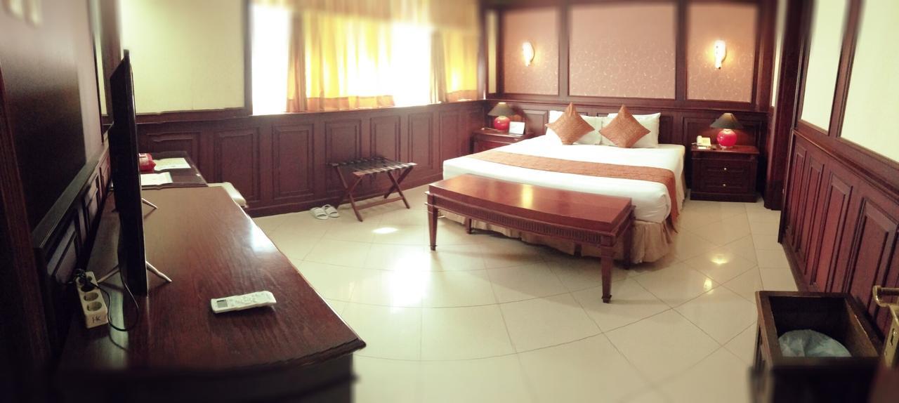 Hotel Tarakan Plaza Εξωτερικό φωτογραφία